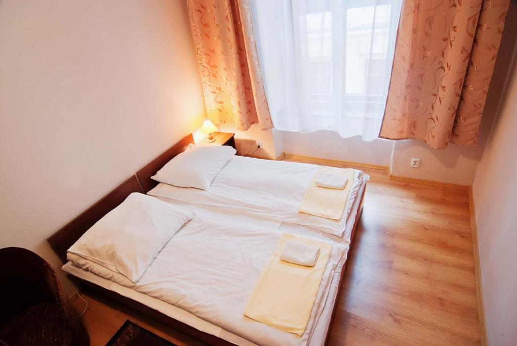 Cracow Apartments 24 — Photos 2